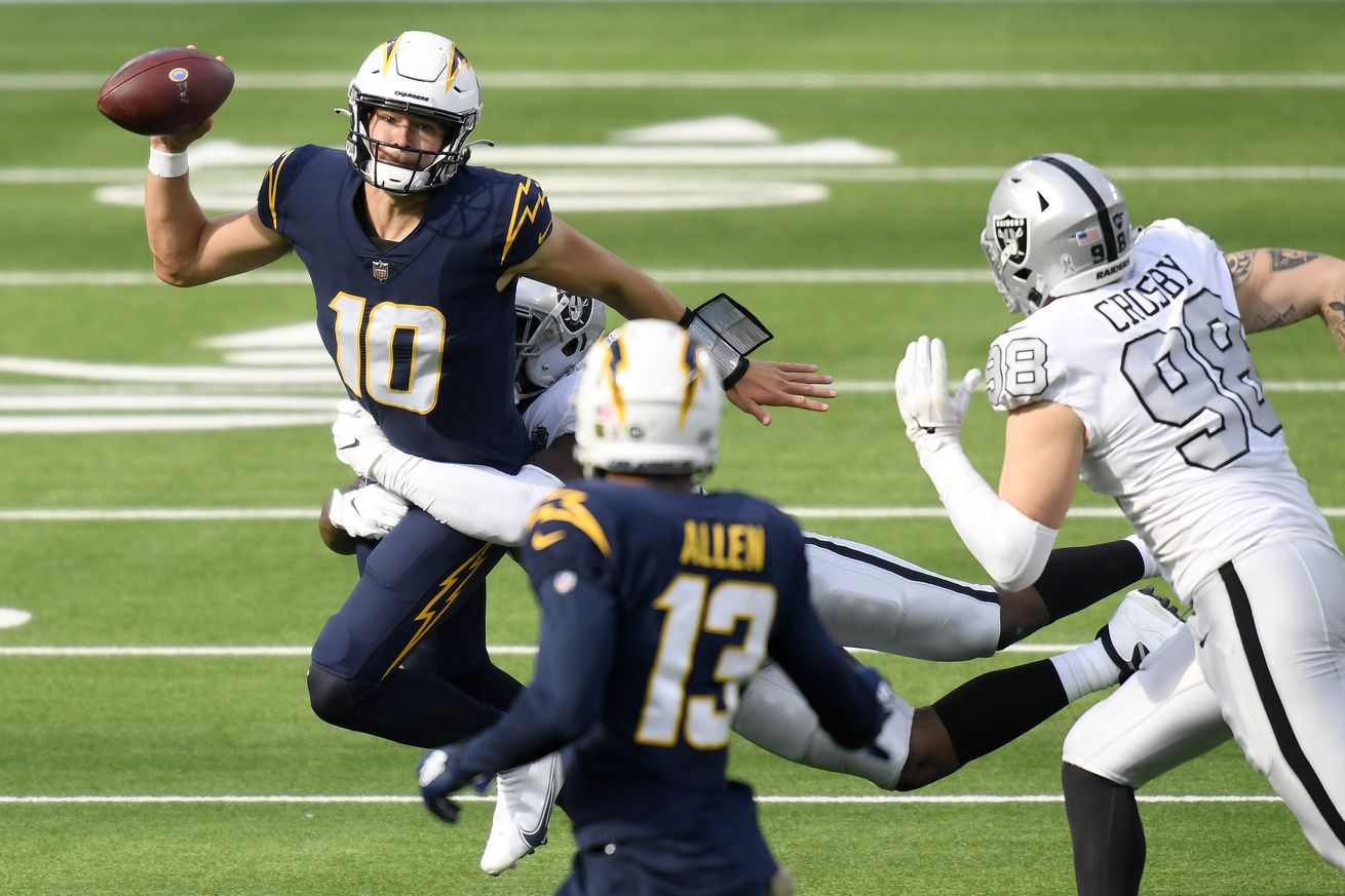 TNF Open Thread: Chargers Vs. Raiders