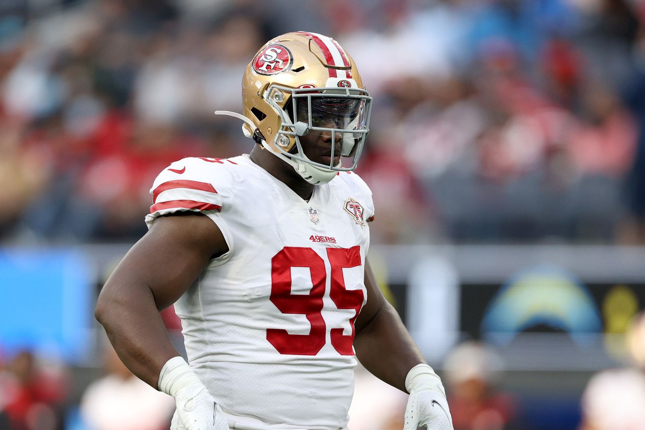 49ers 53-man roster projection: The Niners should keep an extra lineman ...