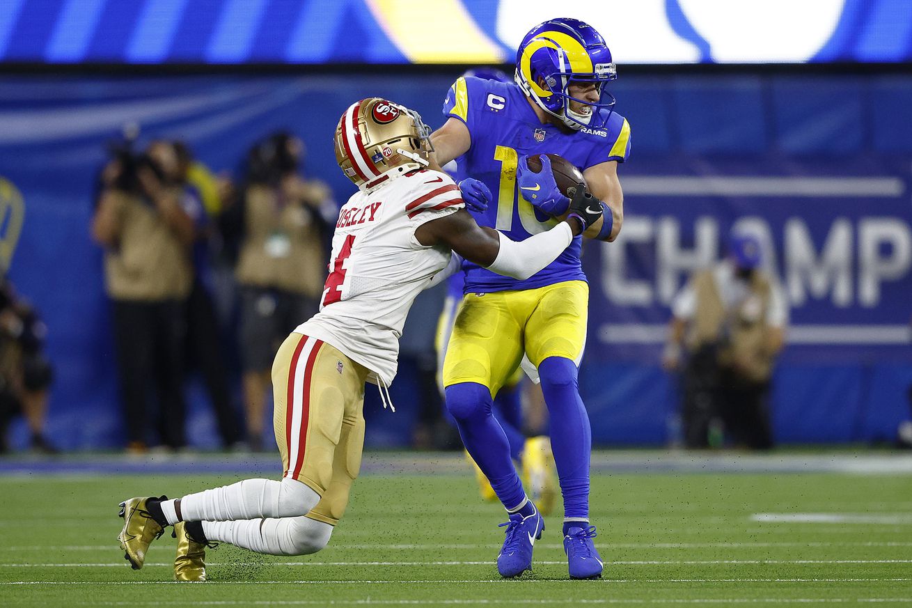 49ers' Danny Gray received a boost when his father figures sprang