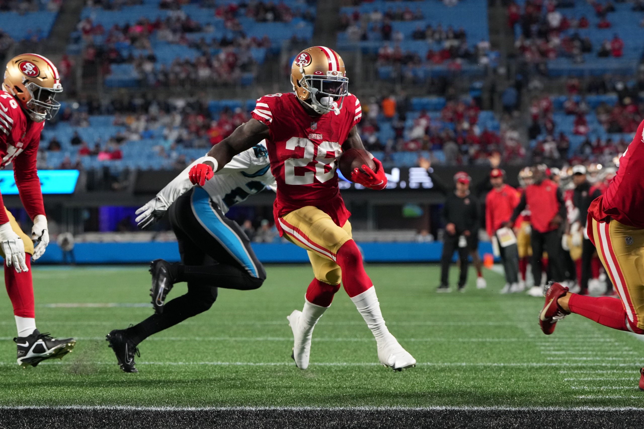 49ers-Panthers: Niners win 37-15 but Bosa, Gould and Moseley injured