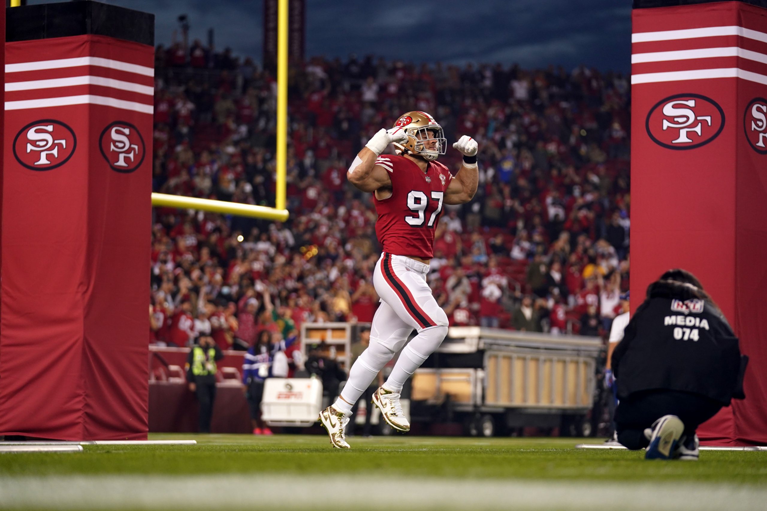 49ers vs. Rams second quarter thread: Daniel Brunskill is in at