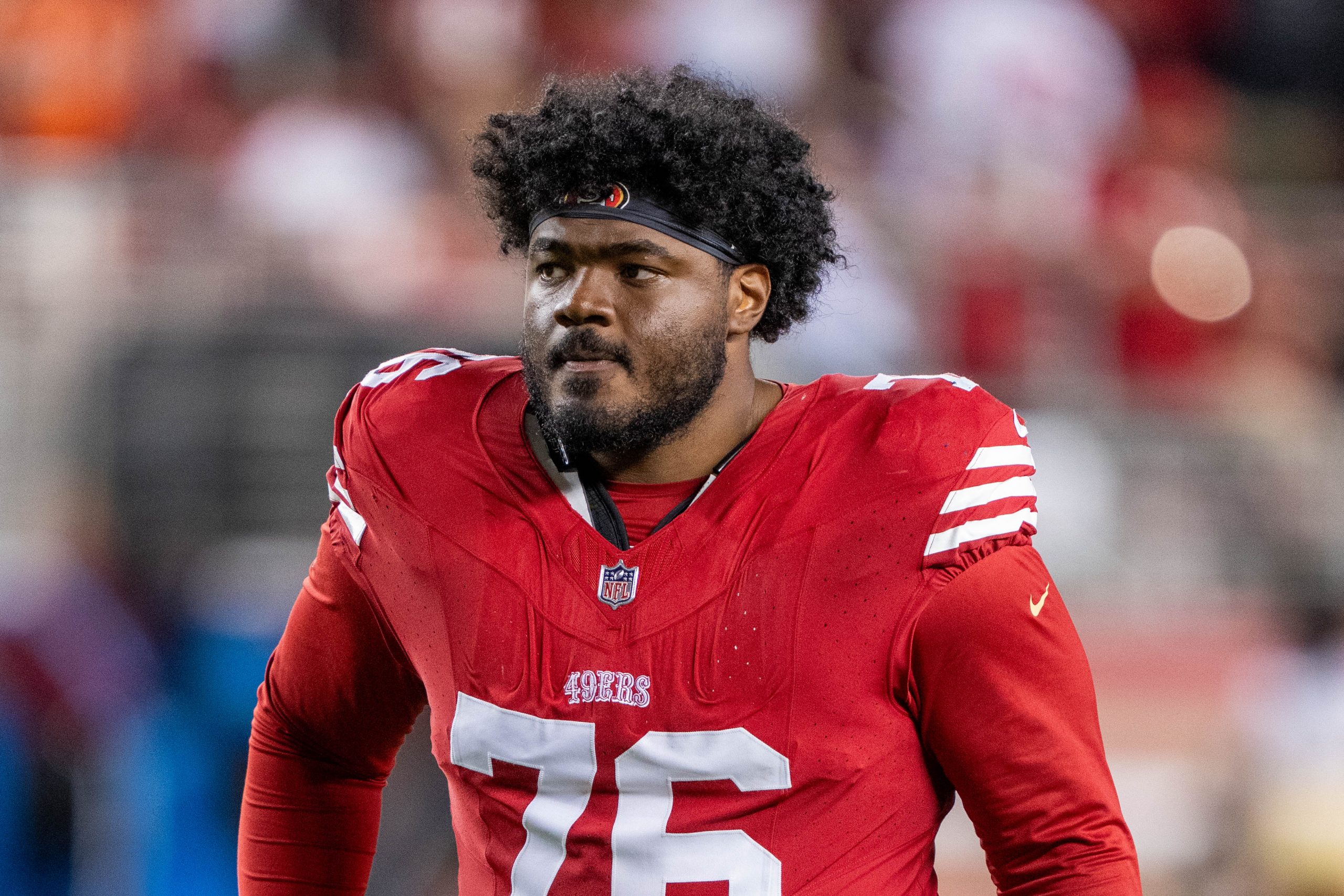 Jaylon Moore fills in admirably for LT Trent Williams